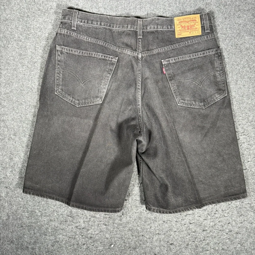 Y2K VTG Levis 550 Relaxed Fit Mens Denim Shorts Faded Black 42 35550-1865 Mexico